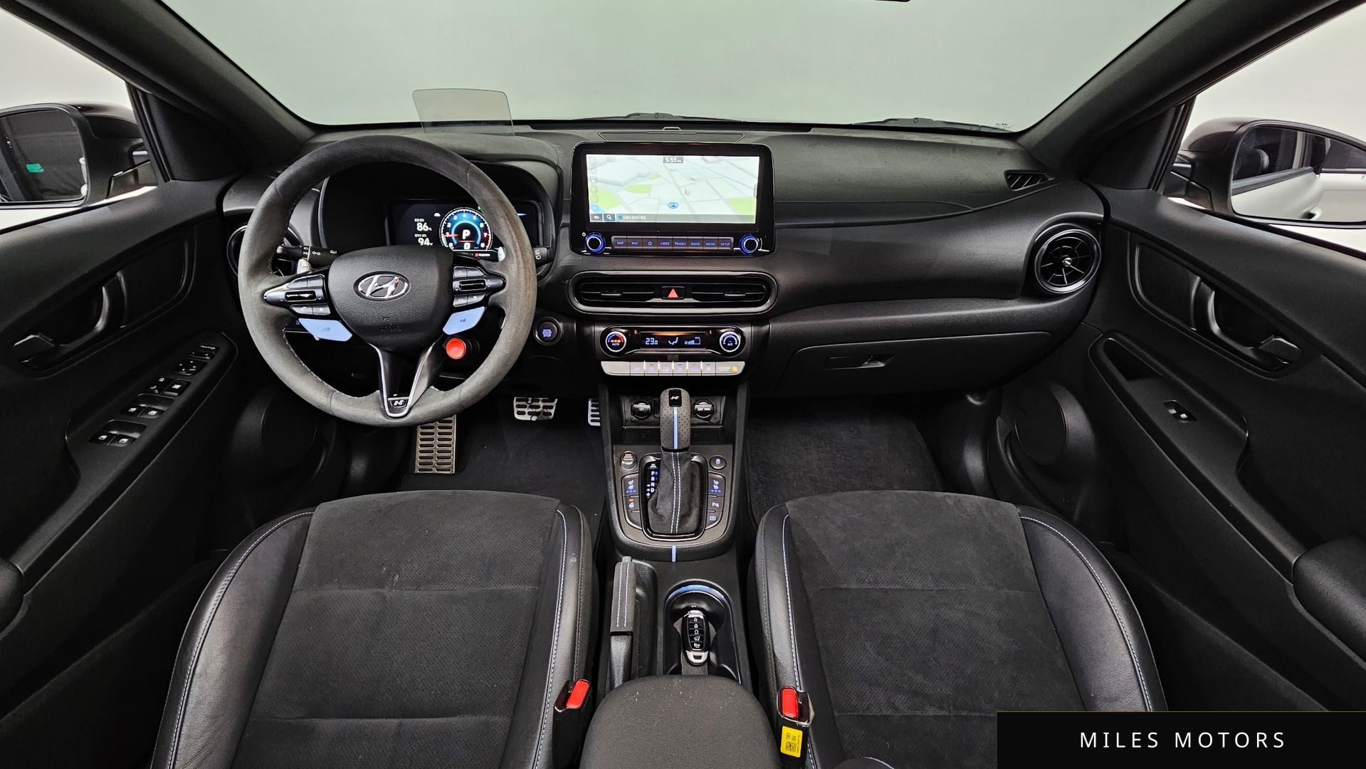 Hyundai Kona 2023 — миниатюра 7