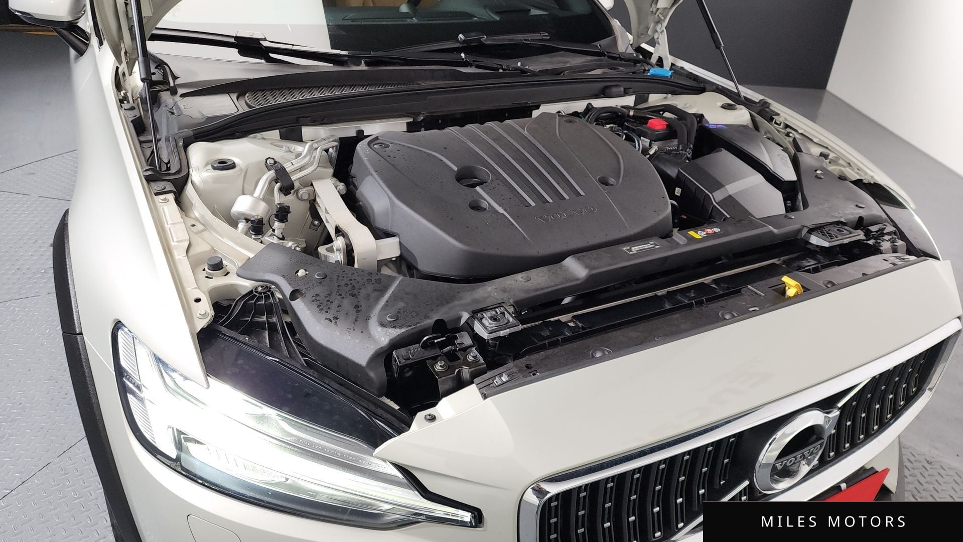 Volvo V60 2021 — миниатюра 6