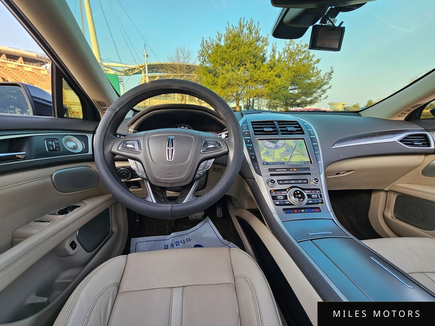 Lincoln MKZ 2020 — миниатюра 9