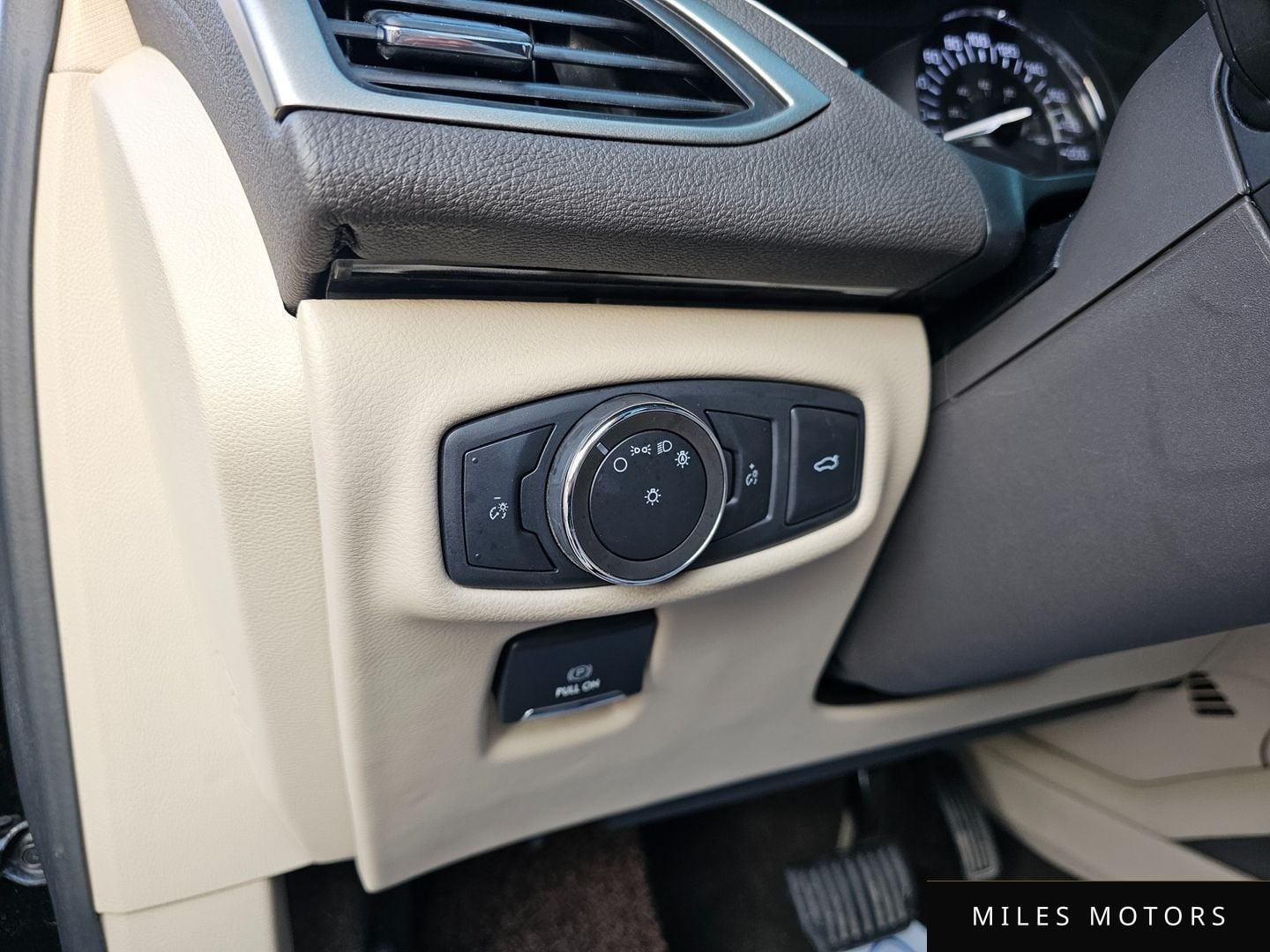 Lincoln MKZ 2020 — миниатюра 16