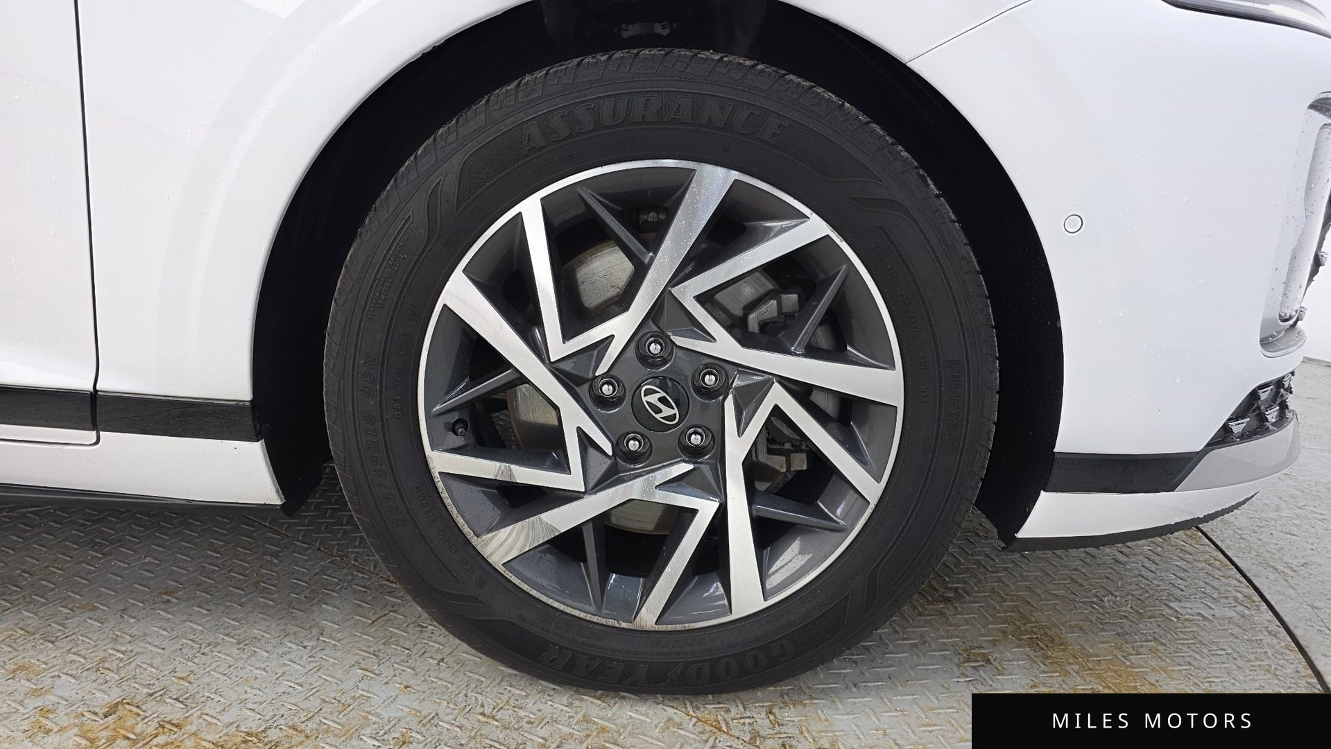 Hyundai 그랜저 (GN7) 2023 — миниатюра 5