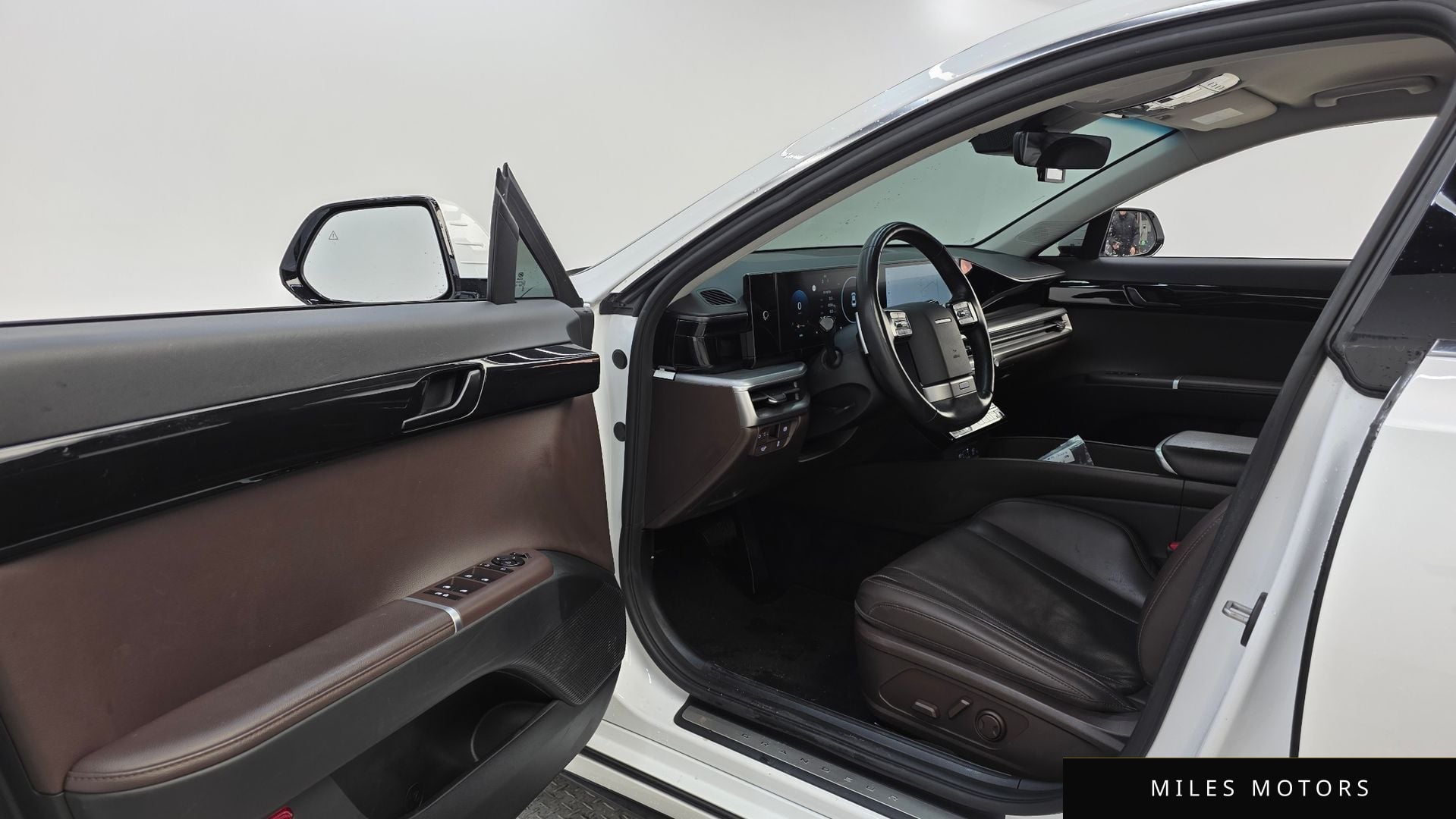 Hyundai 그랜저 (GN7) 2023 — миниатюра 10