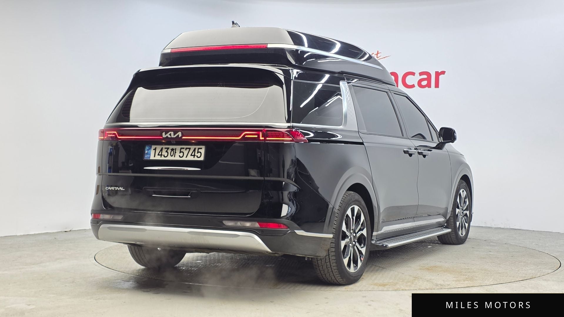 Kia Carnival 2023 — миниатюра 2