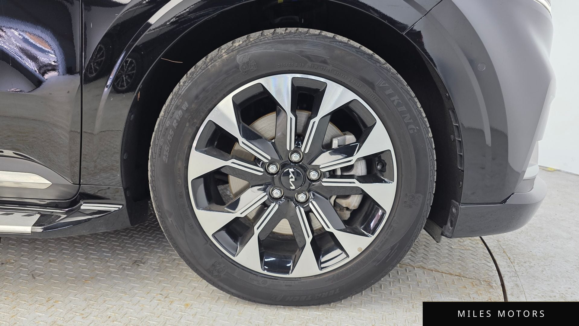 Kia Carnival 2023 — миниатюра 5