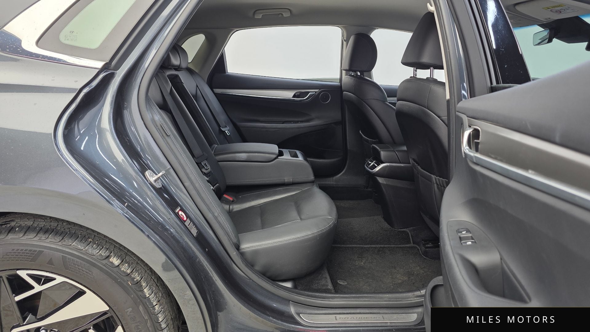 Hyundai Grandeur 2023 — миниатюра 12