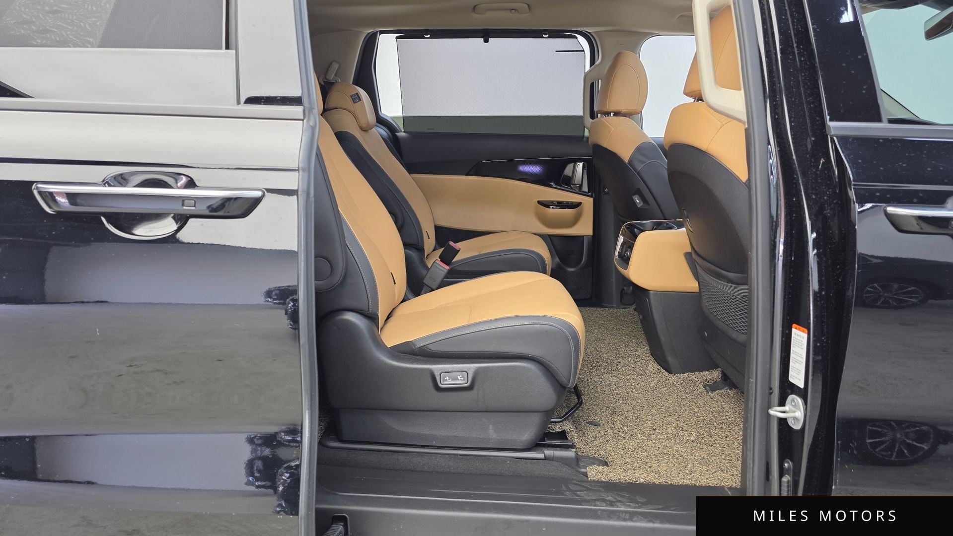 Kia 카니발 2023 — миниатюра 12