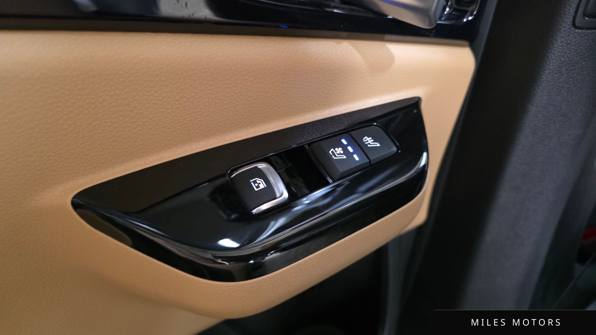 Kia 카니발 2023 — миниатюра 18