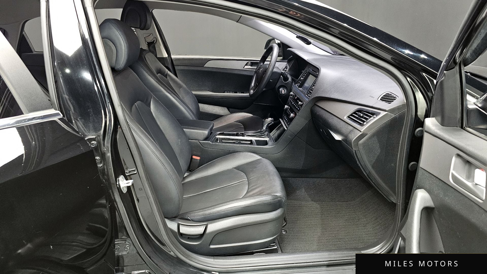 Hyundai Sonata 2015 — миниатюра 10