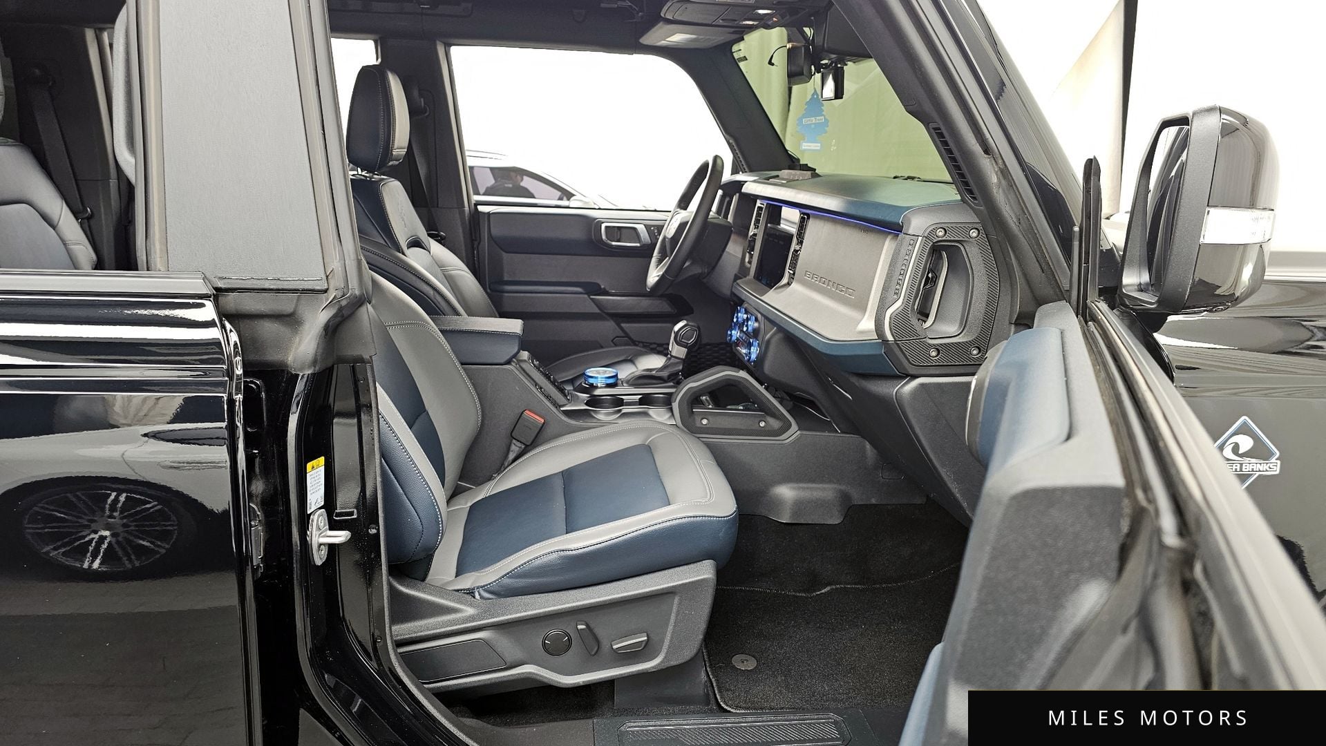 Ford Bronco 2024 — миниатюра 11