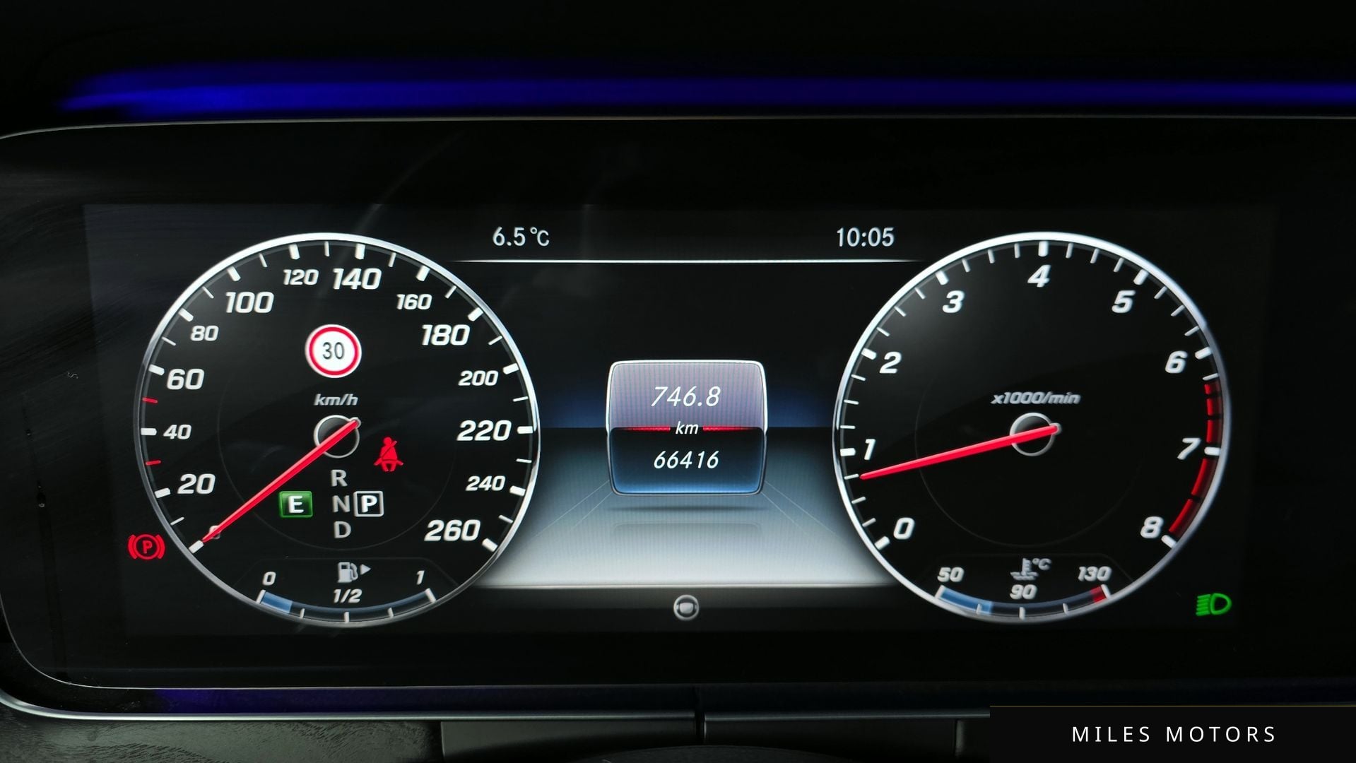 Mercedes-Benz E-Class W213 2017 — миниатюра 8