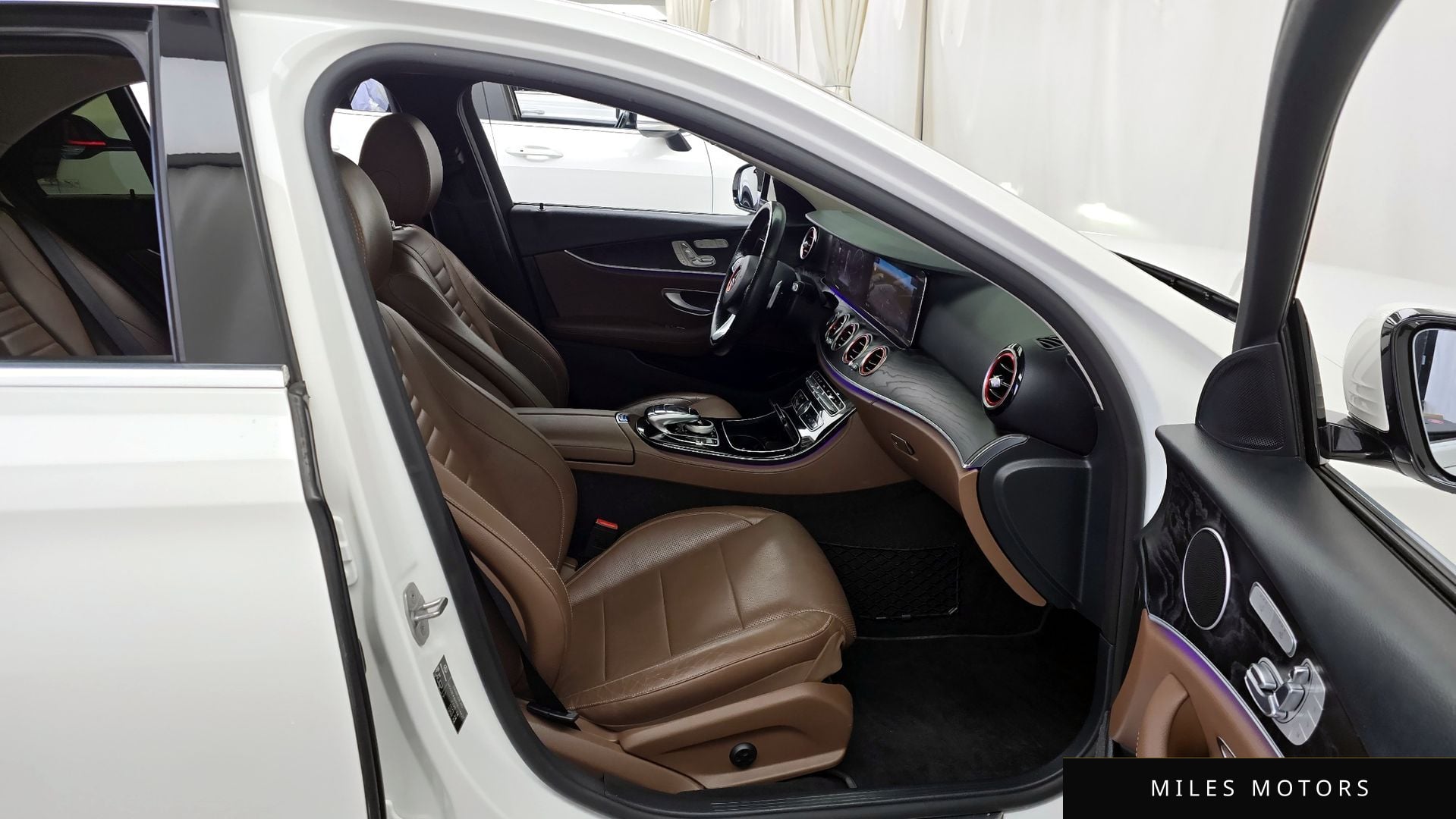 Mercedes-Benz E-Class W213 2017 — миниатюра 11