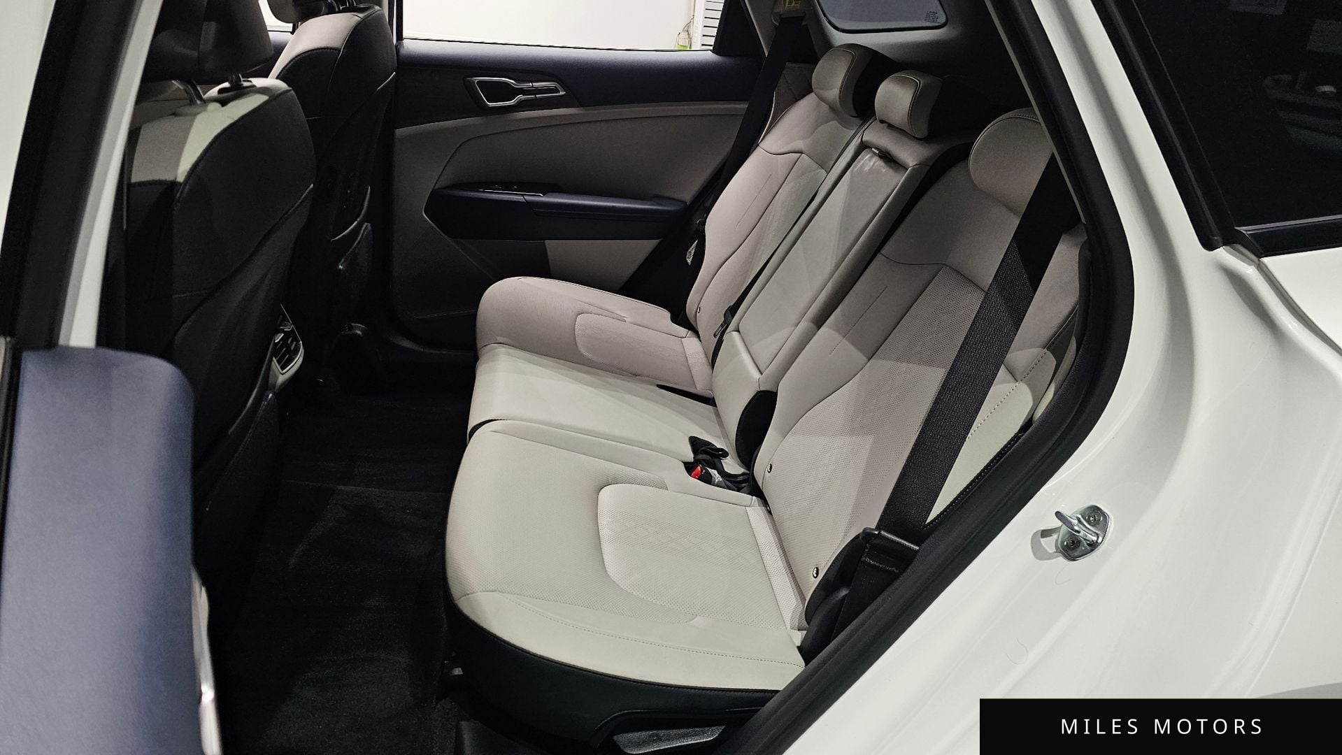 Kia Sportage 2022 — миниатюра 12