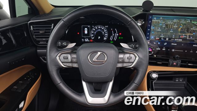 Лексус NX350h 2023 — миниатюра 17