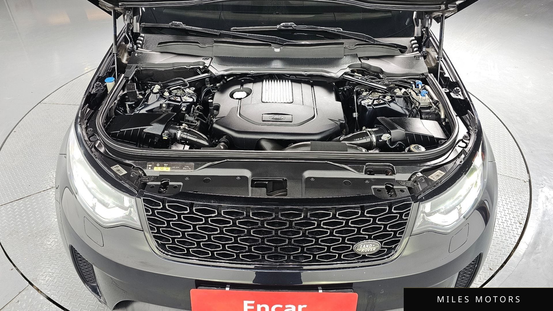 Land Rover Discovery 2019 — миниатюра 6