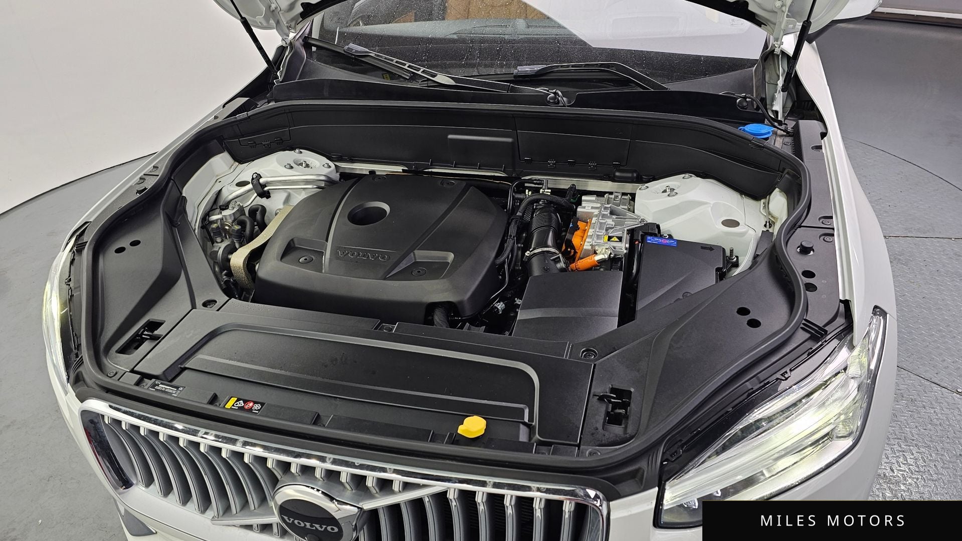 Volvo XC90 2024 — миниатюра 5