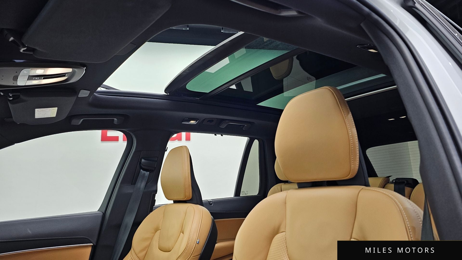 Volvo XC90 2024 — миниатюра 19