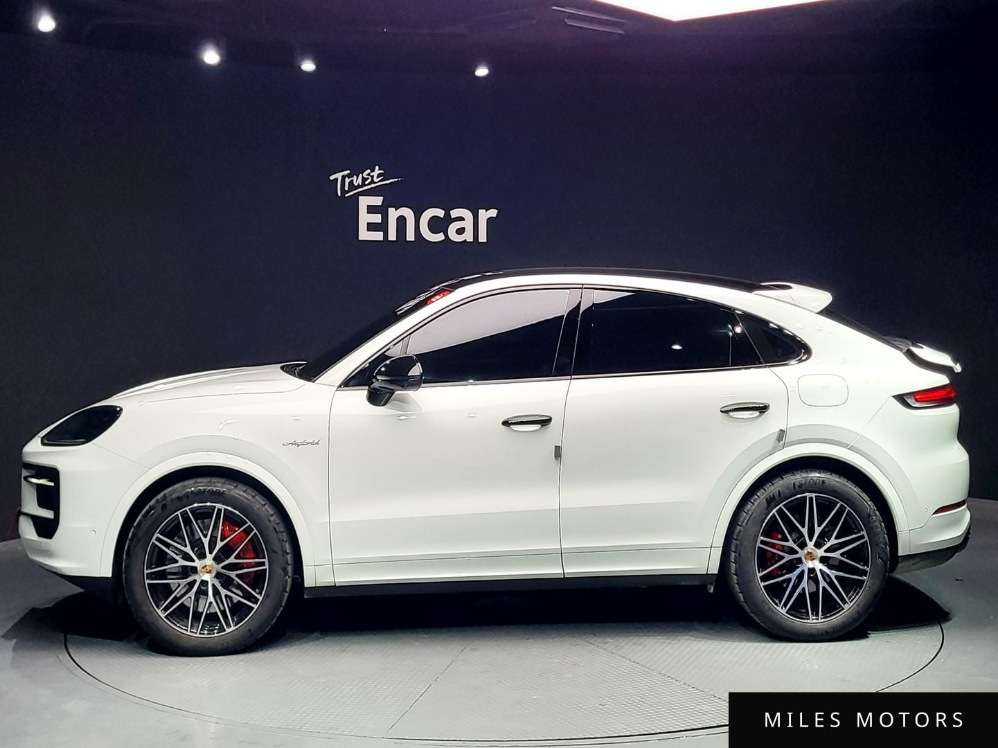 Porsche 카이엔 (PO536) 2025 — миниатюра 5