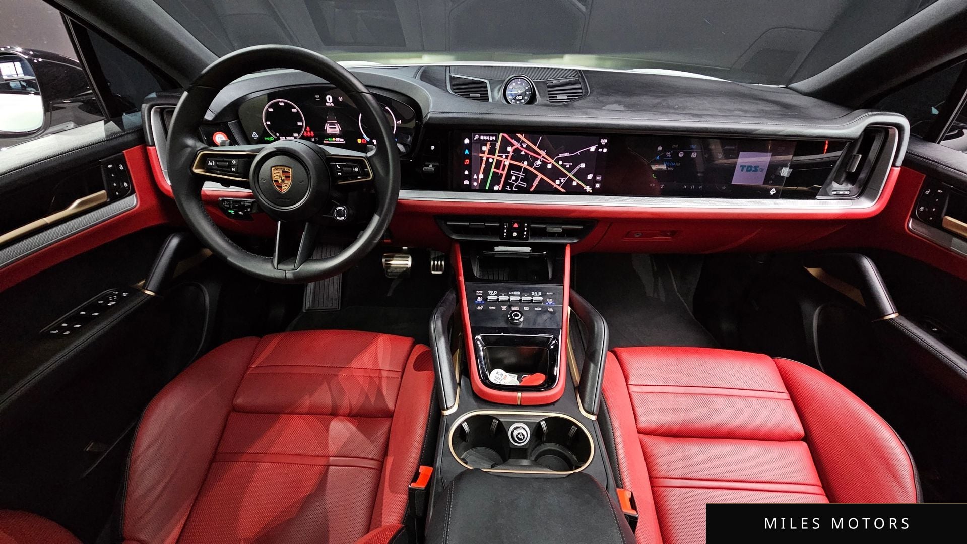 Porsche 카이엔 (PO536) 2025 — миниатюра 7