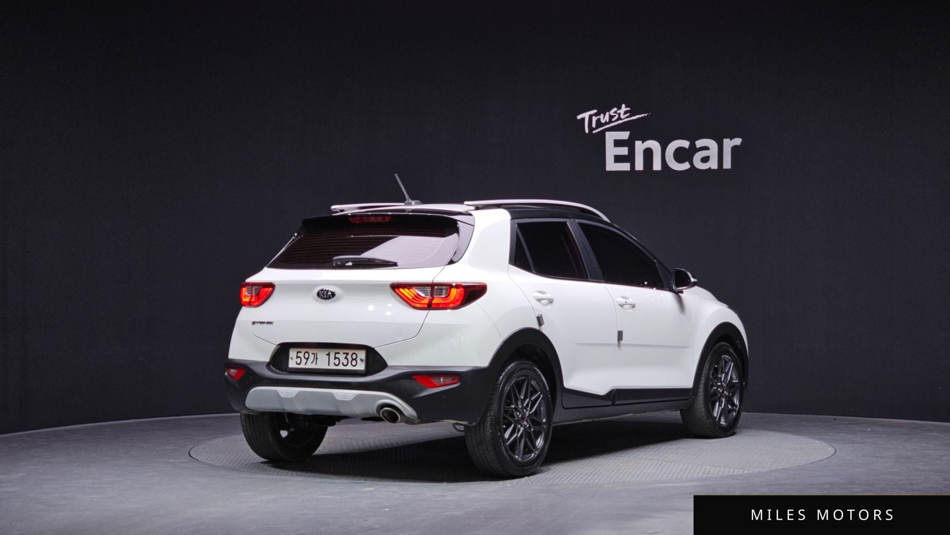 Kia Stonic 2018 — миниатюра 2