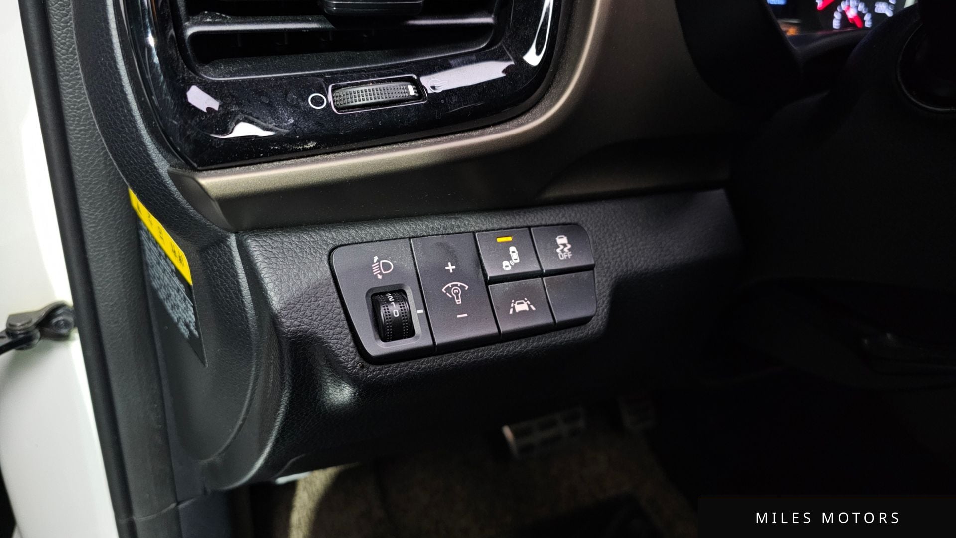 Kia Stonic 2018 — миниатюра 18