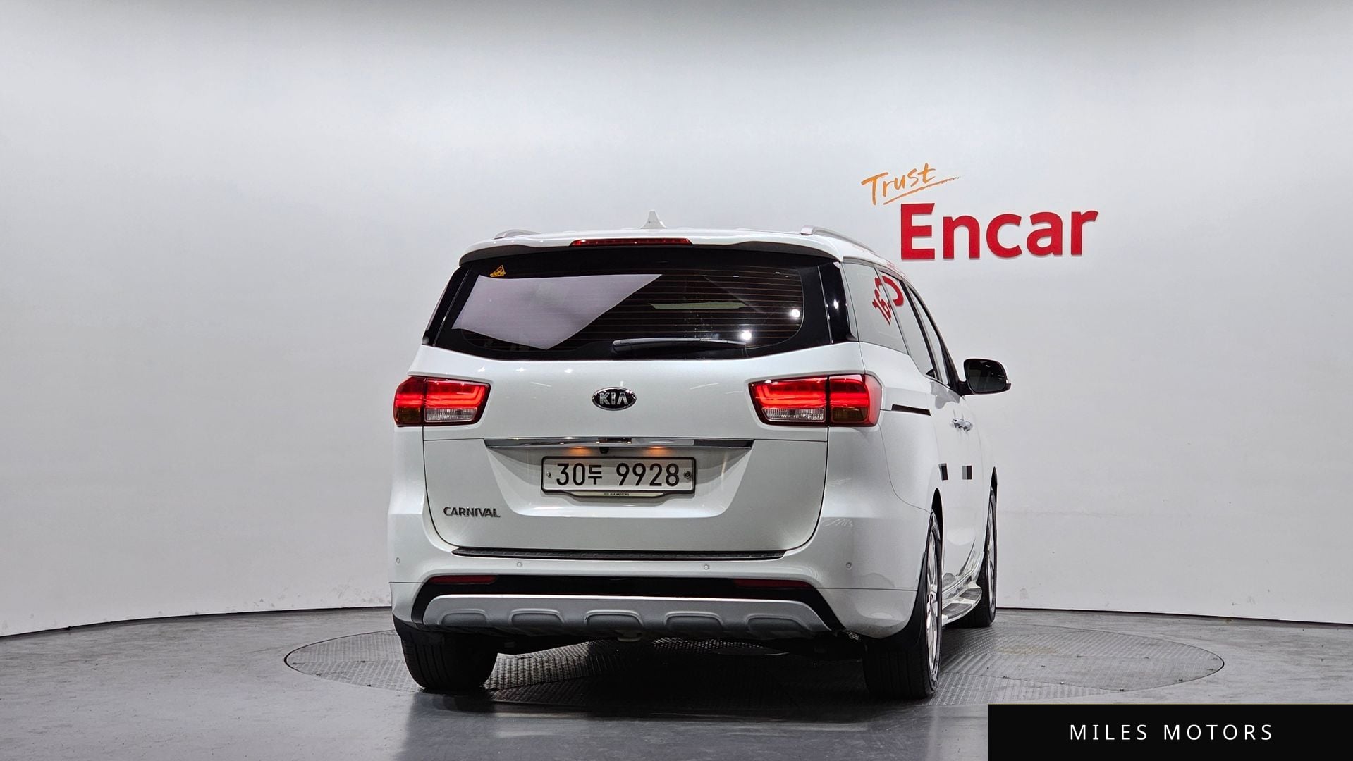 Kia Canival 2015 — миниатюра 4