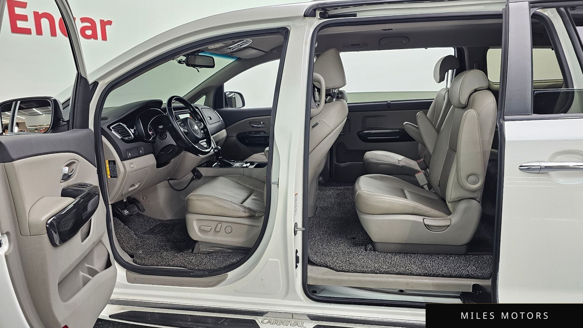 Kia Canival 2015 — миниатюра 18