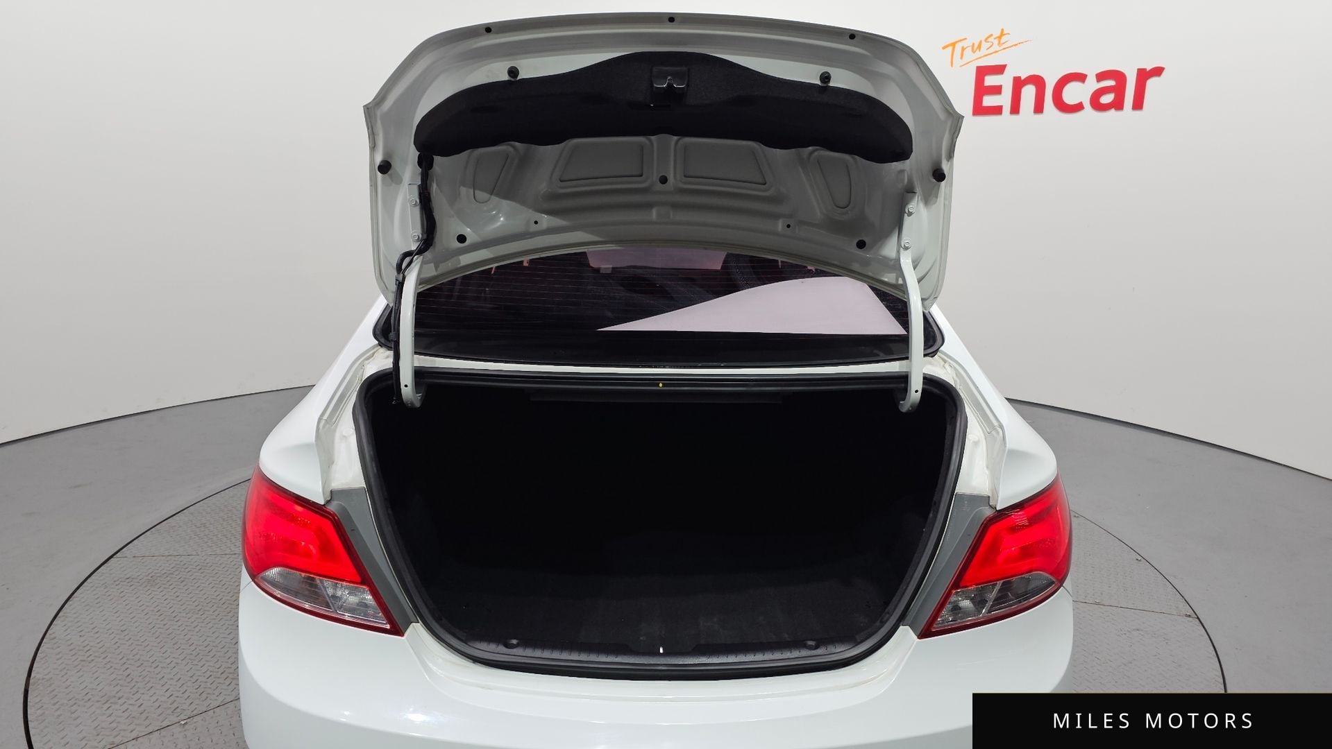 Hyundai Accent 2015 — миниатюра 20