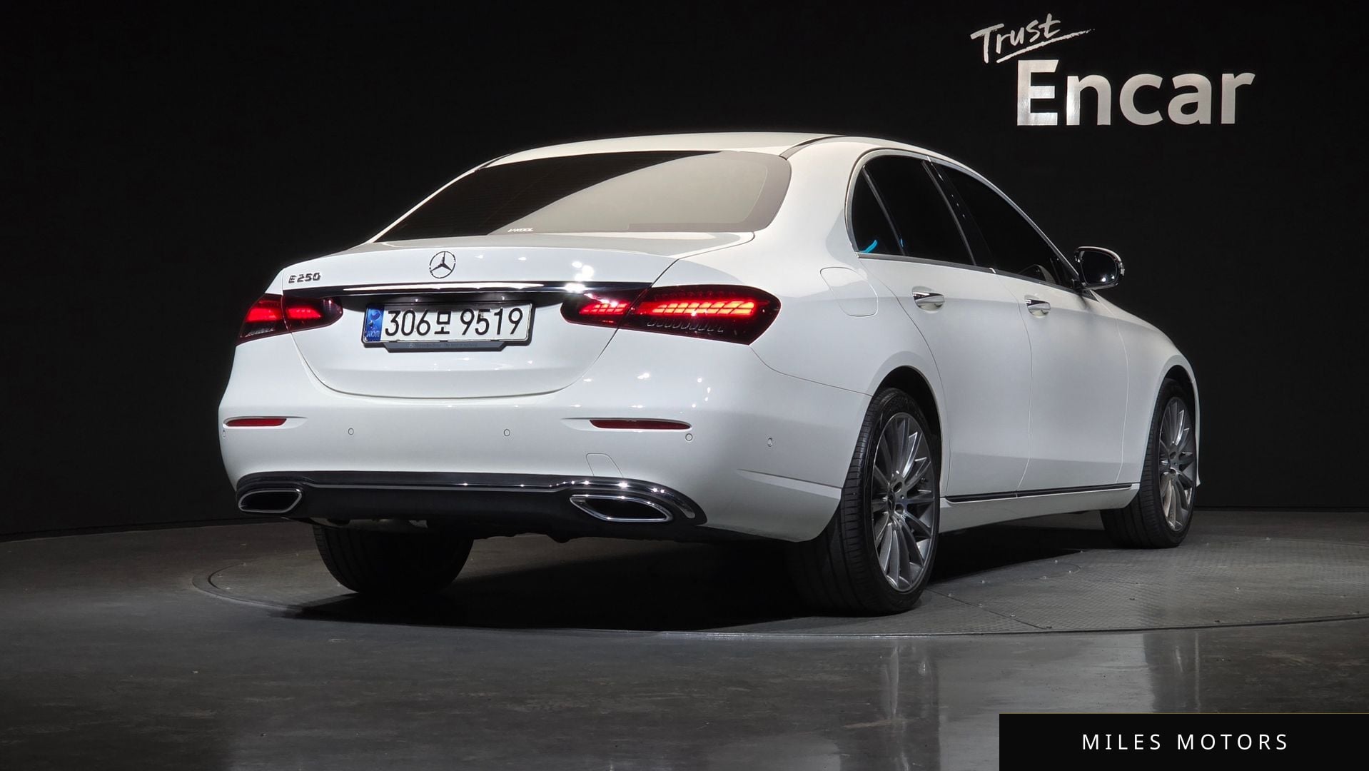 Mercedes-Benz E-Class W213 2021 — миниатюра 2