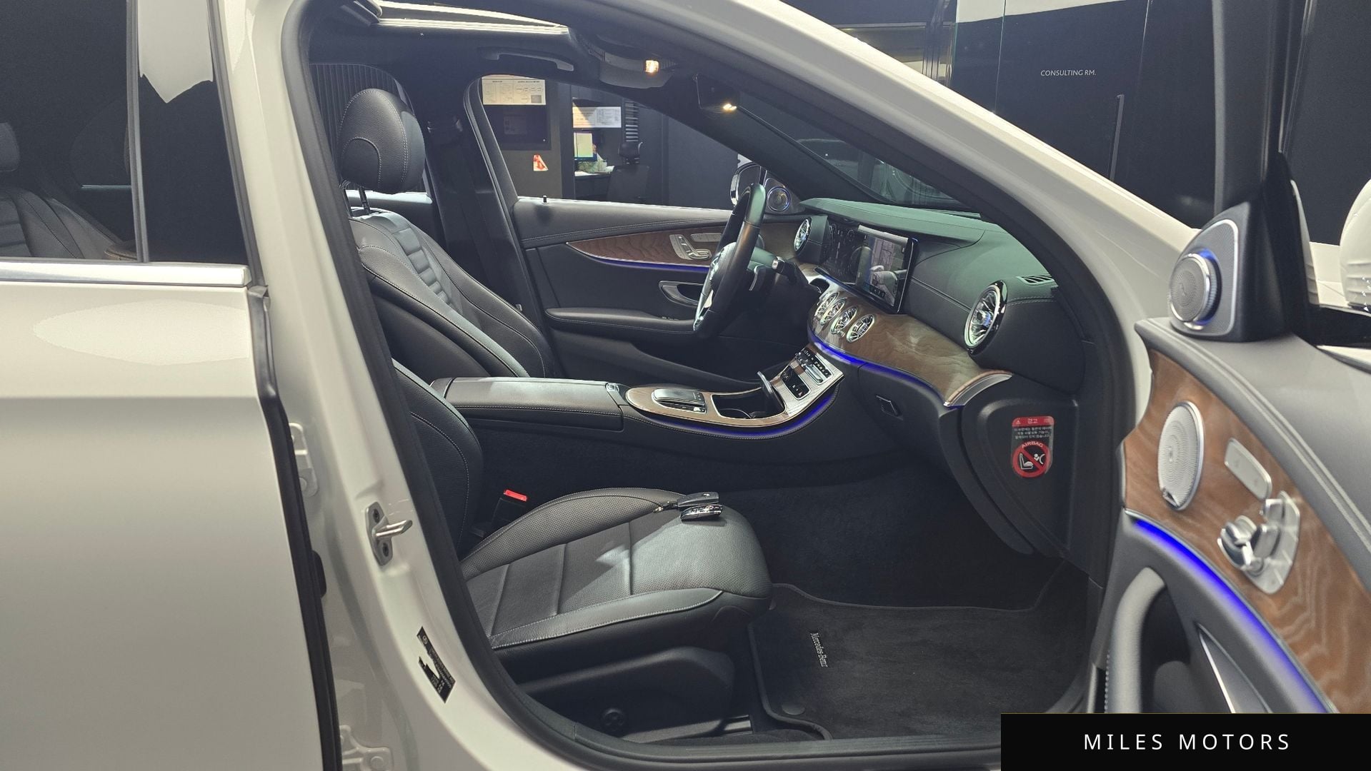 Mercedes-Benz E-Class W213 2021 — миниатюра 11