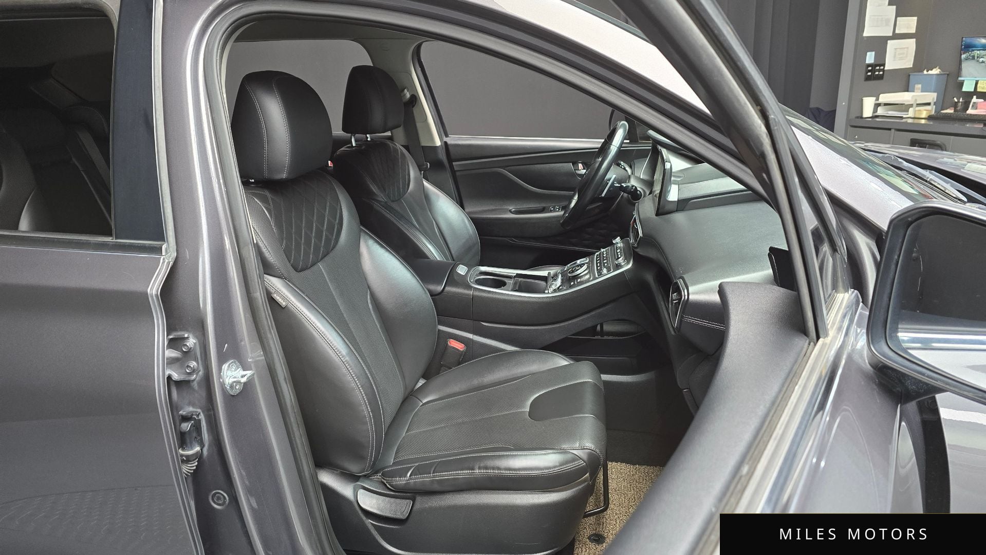 Hyundai Santafe 2022 — миниатюра 12