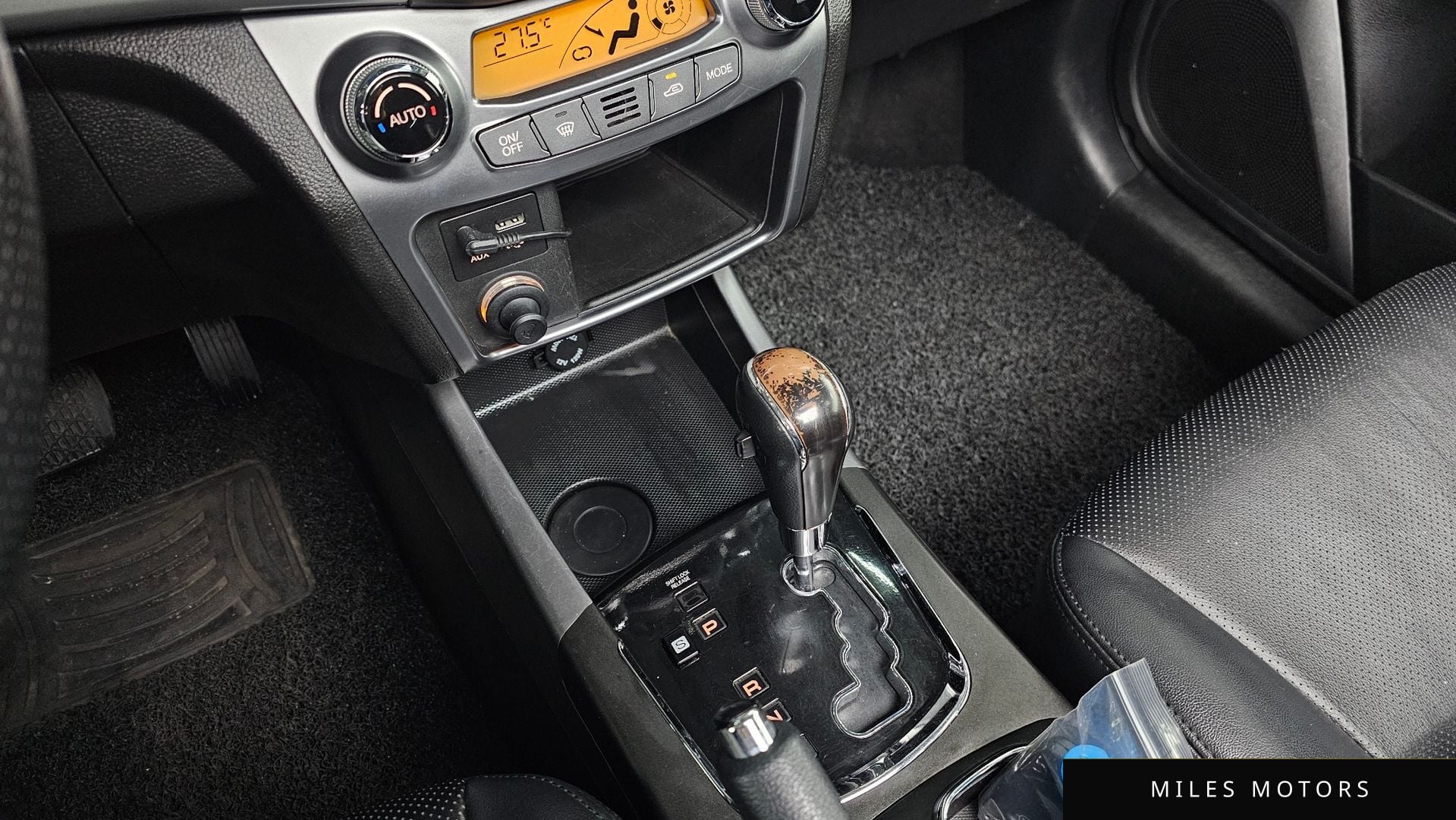 KG Mobility KORANDO 2015 — миниатюра 9