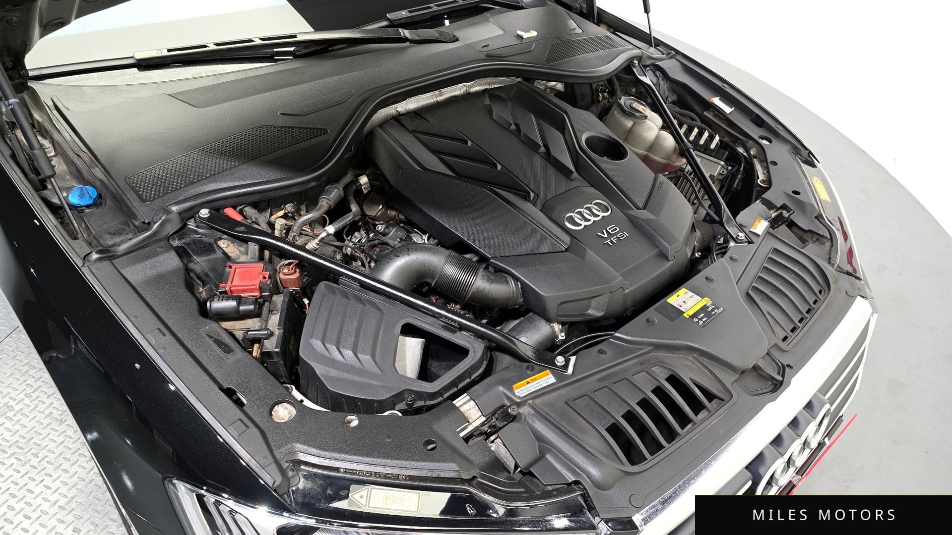 Audi A8 (D5) 2021 — миниатюра 6