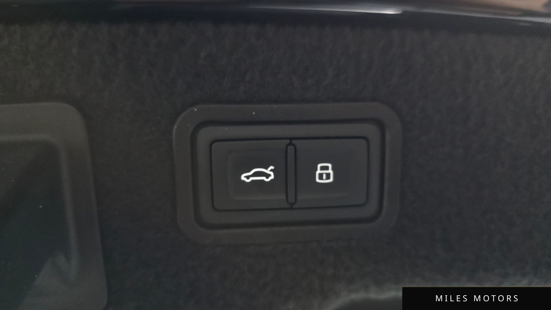 Audi A8 (D5) 2021 — миниатюра 20