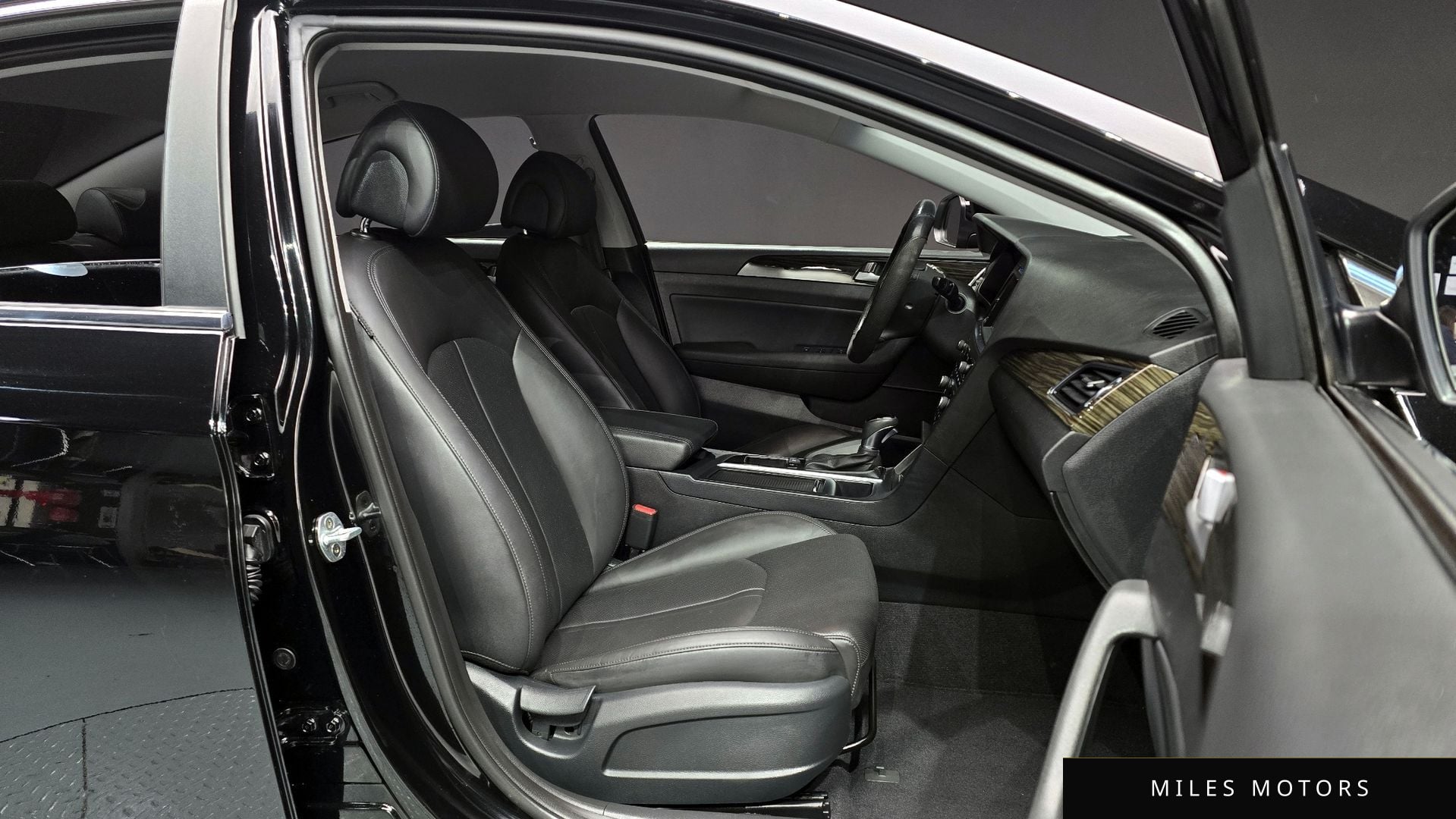 Hyundai Sonata 2016 — миниатюра 10