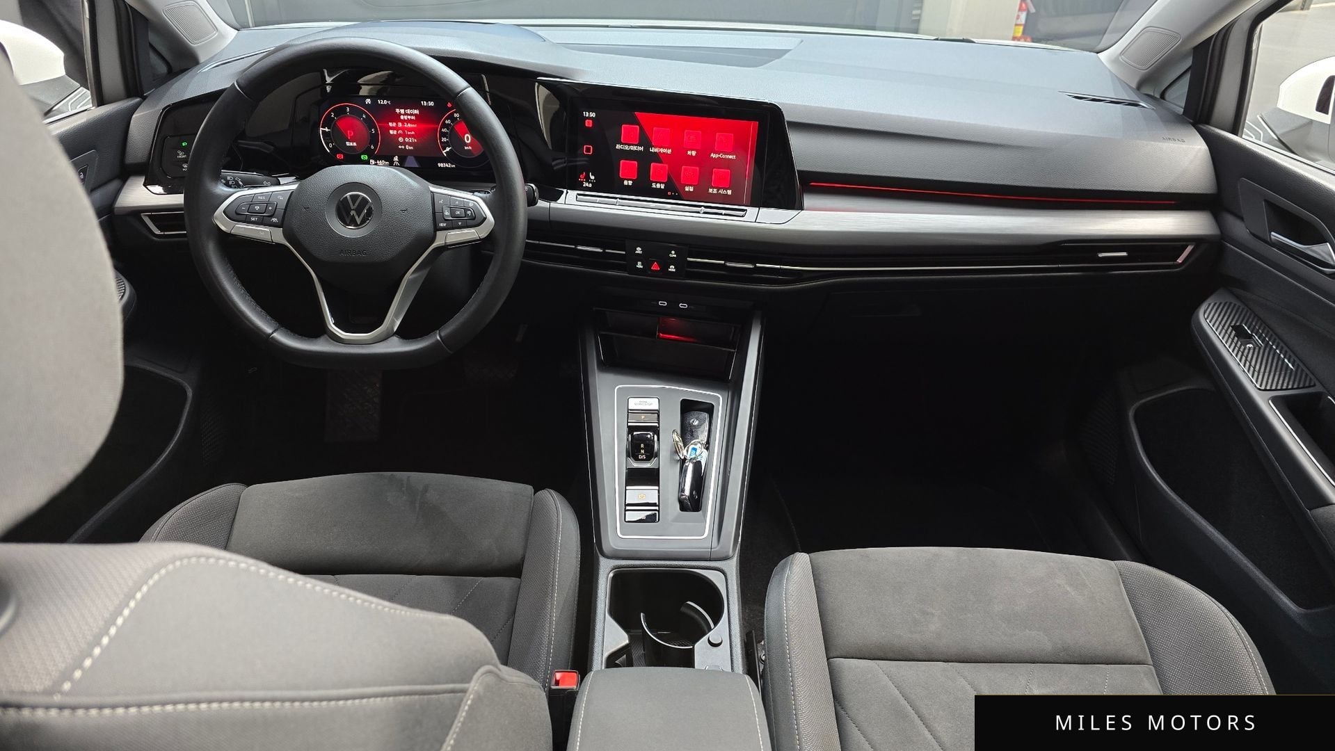 Volkswagen 골프 2022 — миниатюра 7