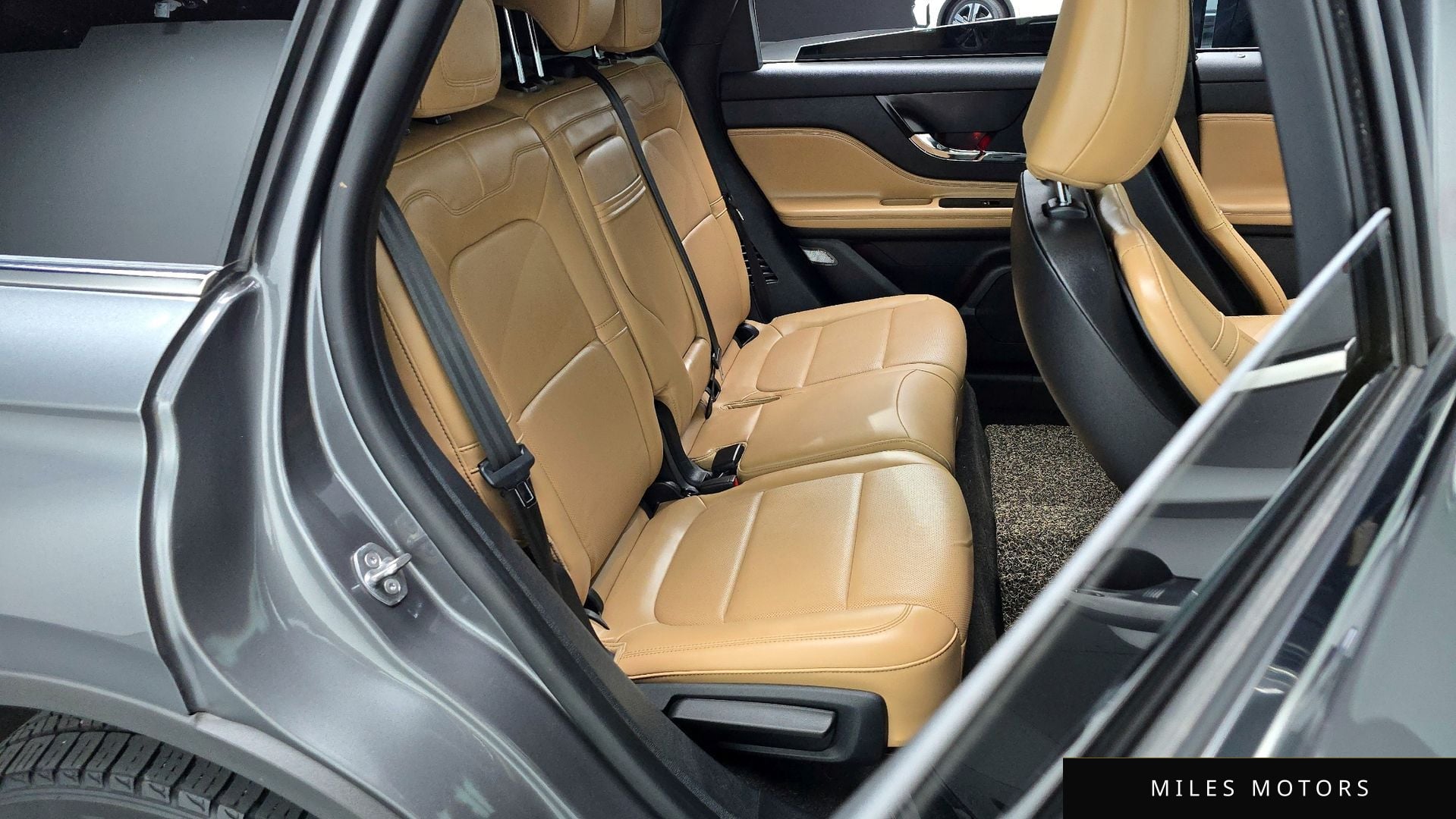 Lincoln 코세어 2021 — миниатюра 12