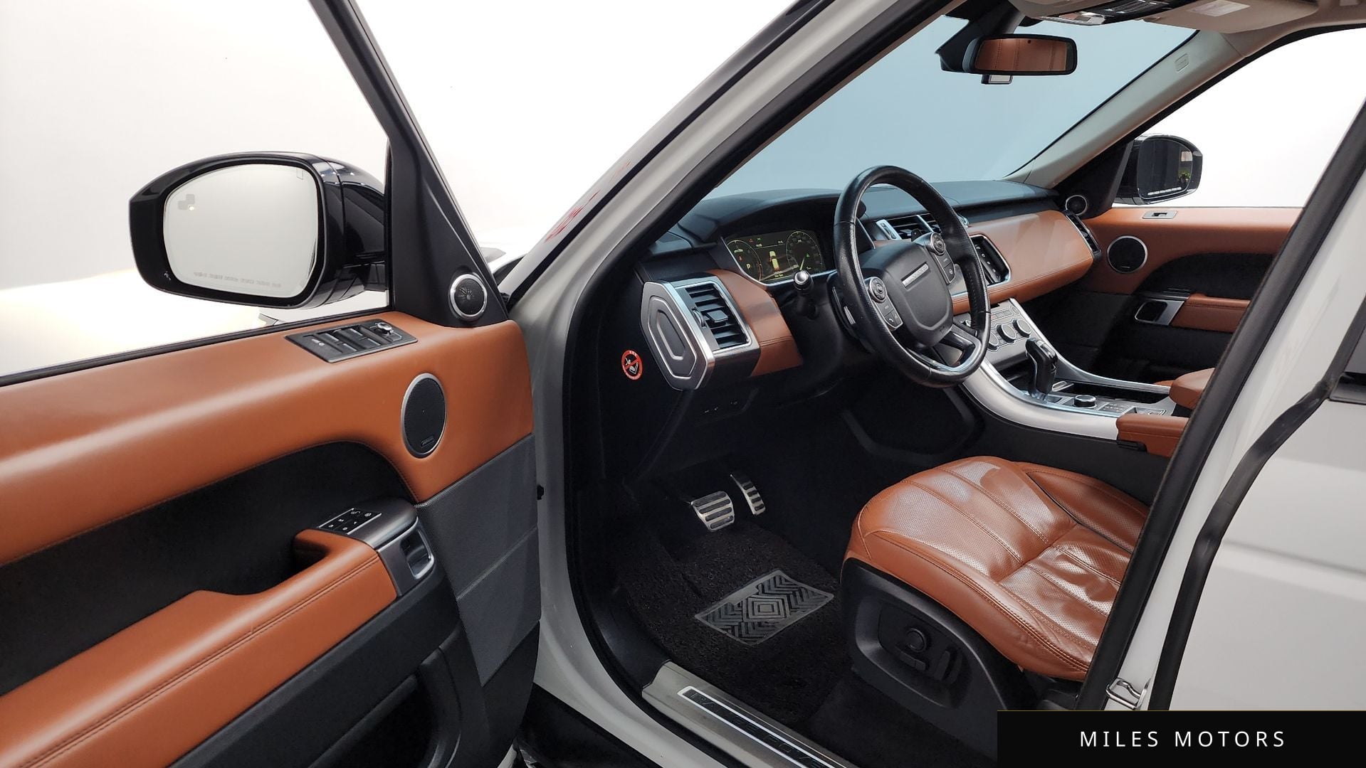 Land Rover Range Rover Sport 2016 — миниатюра 10