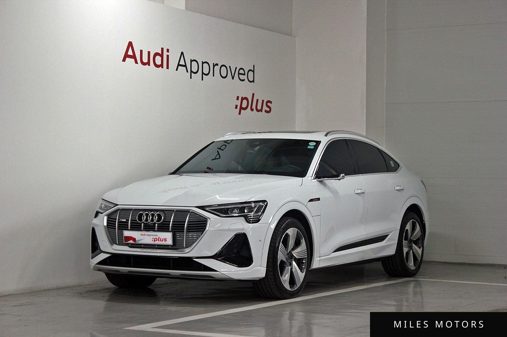 Audi e-tron 2023