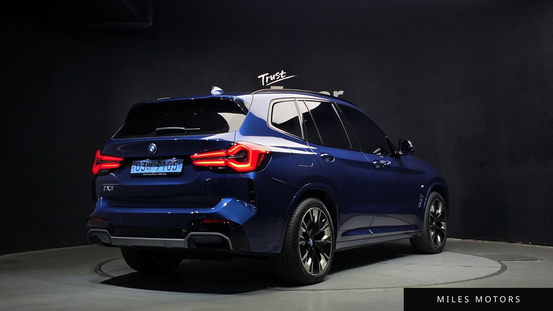 BMW iX3 2022 — миниатюра 2