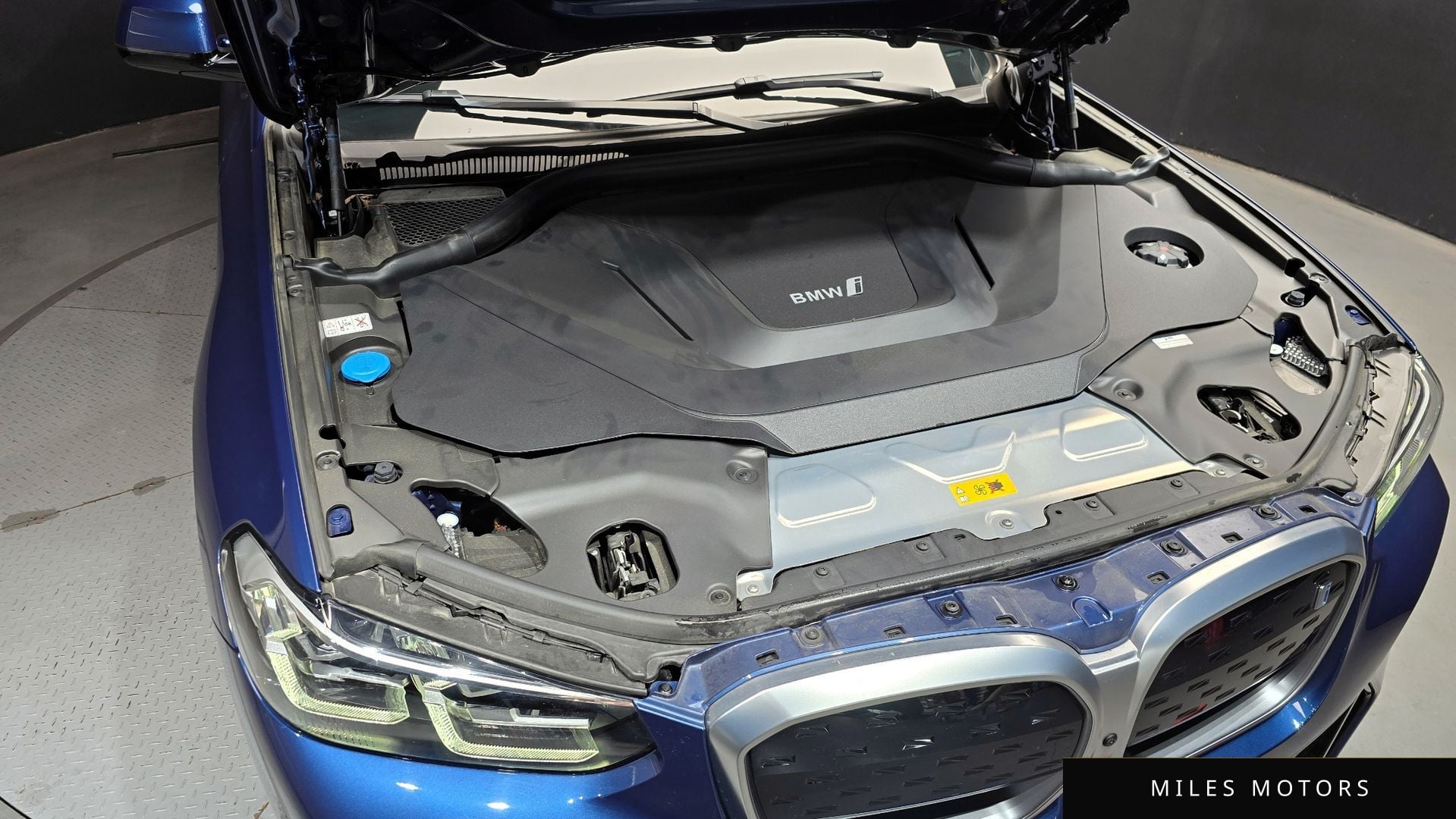 BMW iX3 2022 — миниатюра 6