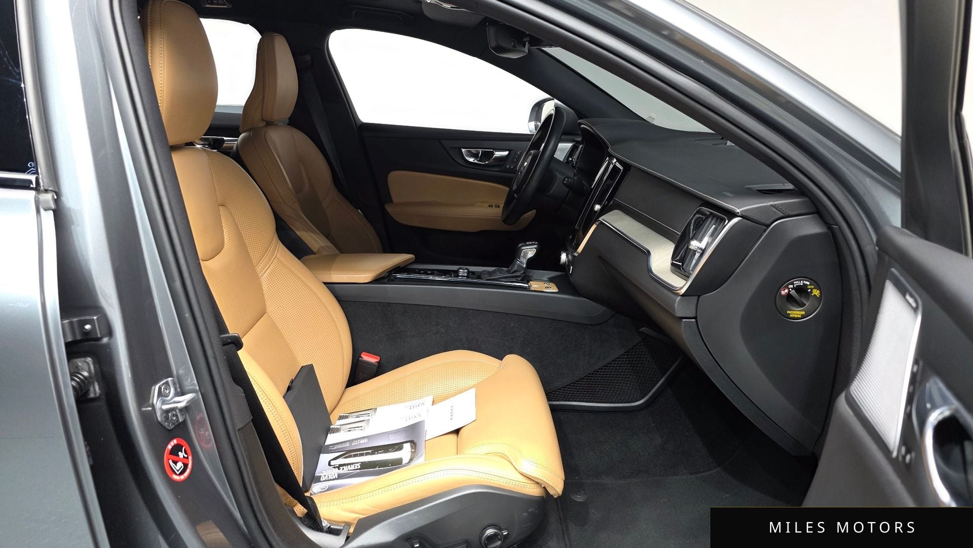 Volvo V60 2020 — миниатюра 9