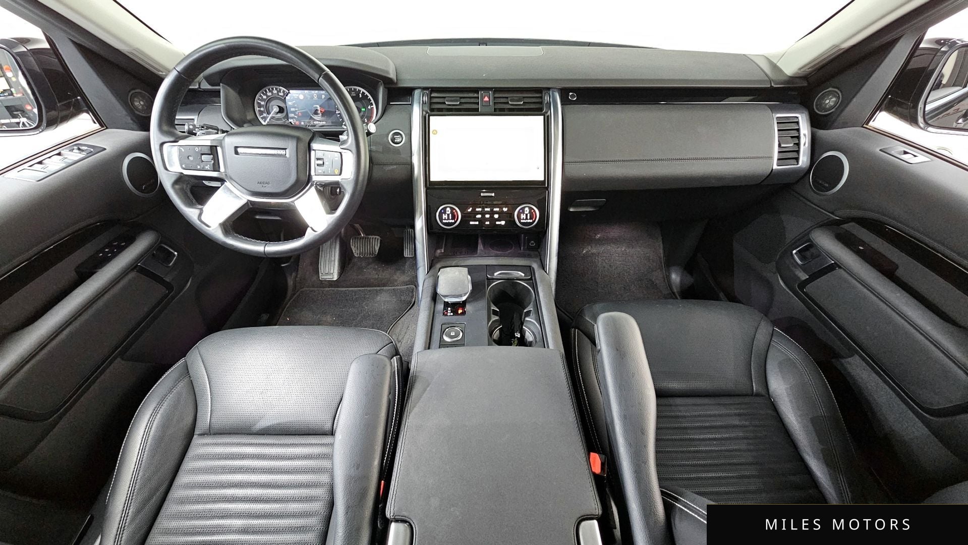 Land Rover Discovery 2023 — миниатюра 7