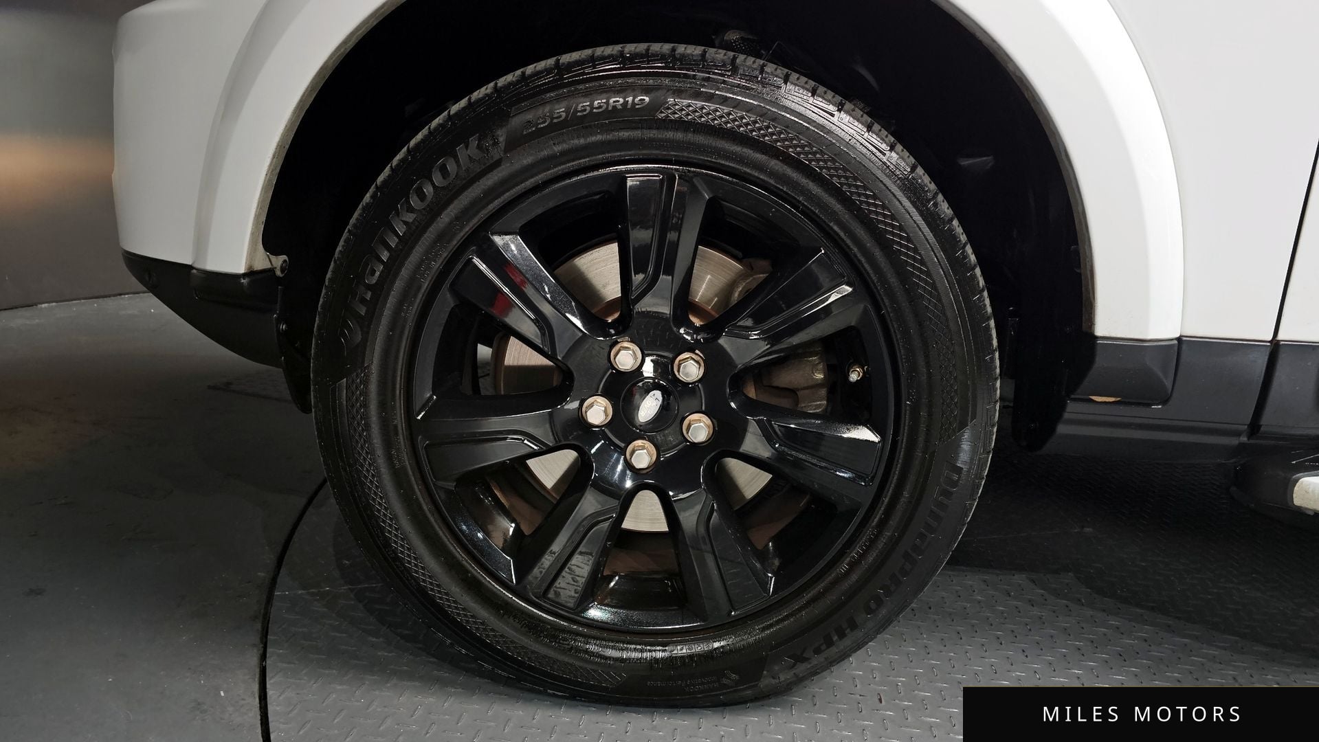 Land Rover Discovery 2015 — миниатюра 5