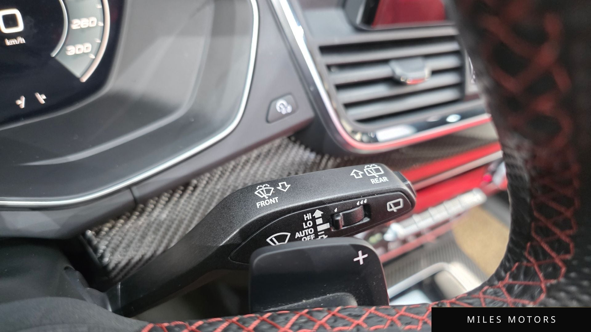 Audi SQ5 (FY) 2023 — миниатюра 17