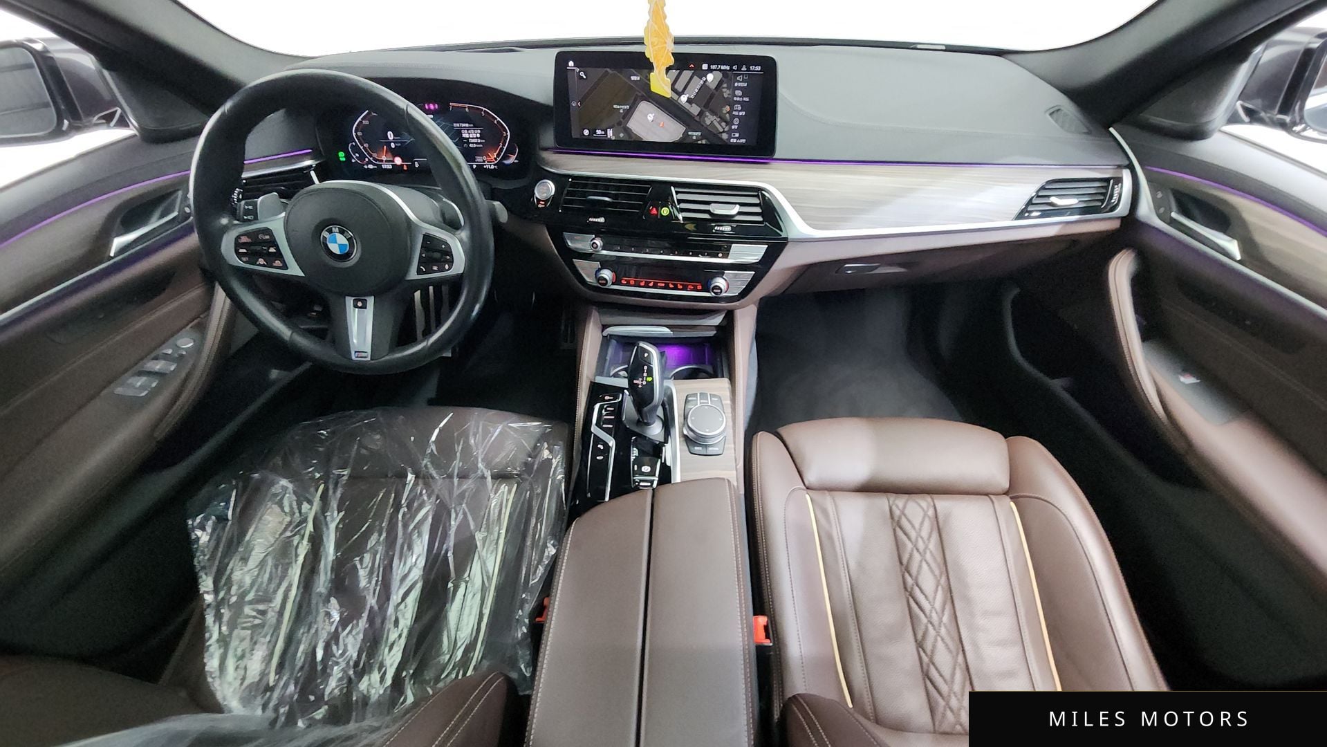 BMW 5 Series (G30) 2021 — миниатюра 7
