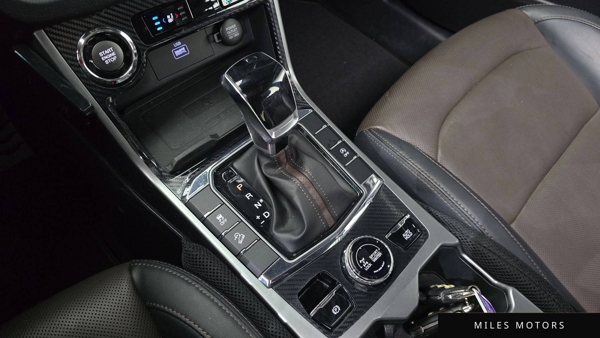 KG Mobility Beautiful Korando 2022 — миниатюра 9