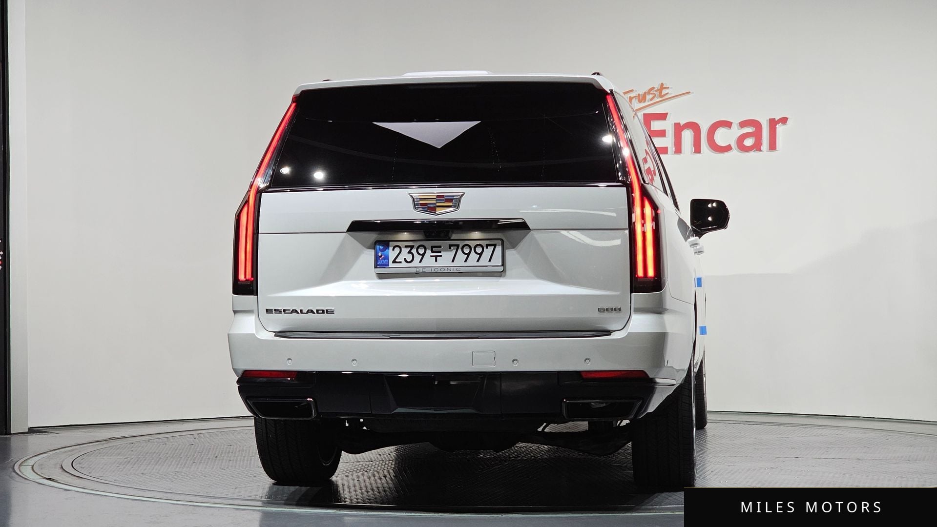 Cadillac Escalade 2025 — миниатюра 3
