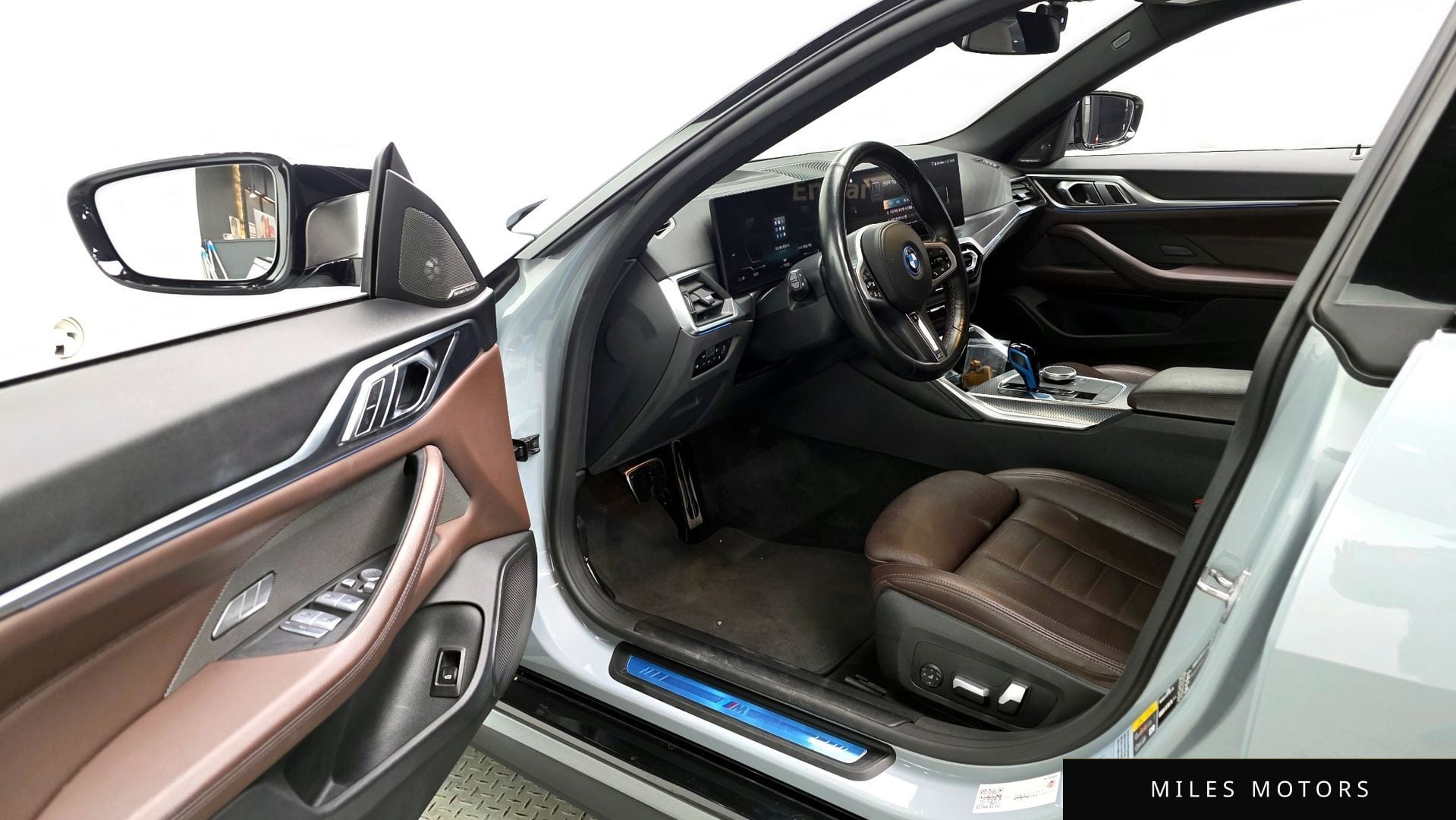BMW i4 2022 — миниатюра 10