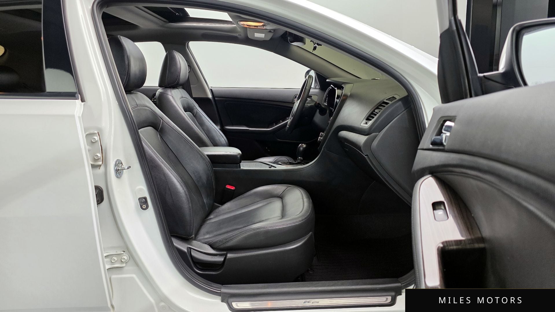 Kia K5 2011 — миниатюра 9