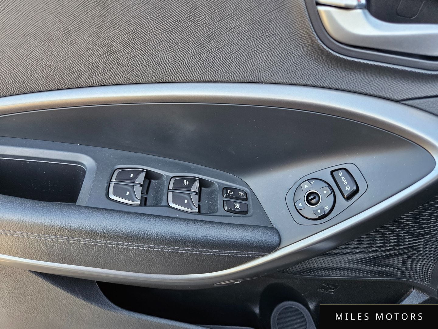 Hyundai Santafe 2015 — миниатюра 4